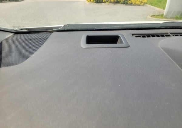Toyota Prius+ cena 54900 przebieg: 282000, rok produkcji 2016 z Wieliczka małe 277